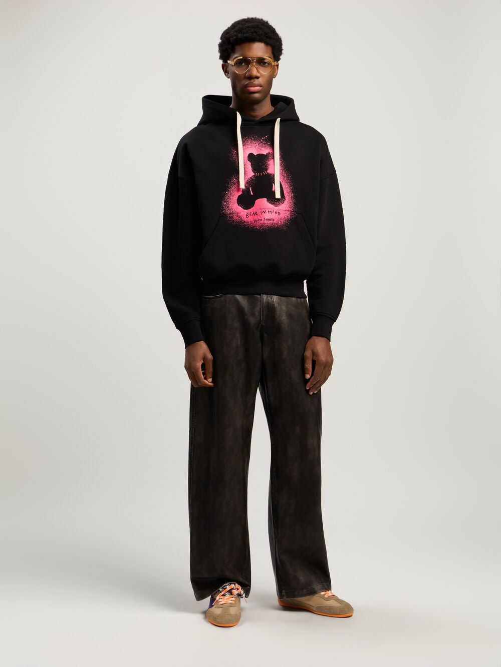 Spray Bear Loose Hoodie in BLACK - FUCHSIA FLUO for Men