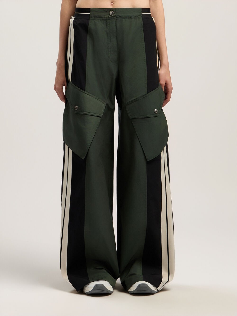 Colorblock Cargo Pants in FOREST GREEN - BLACK for Women