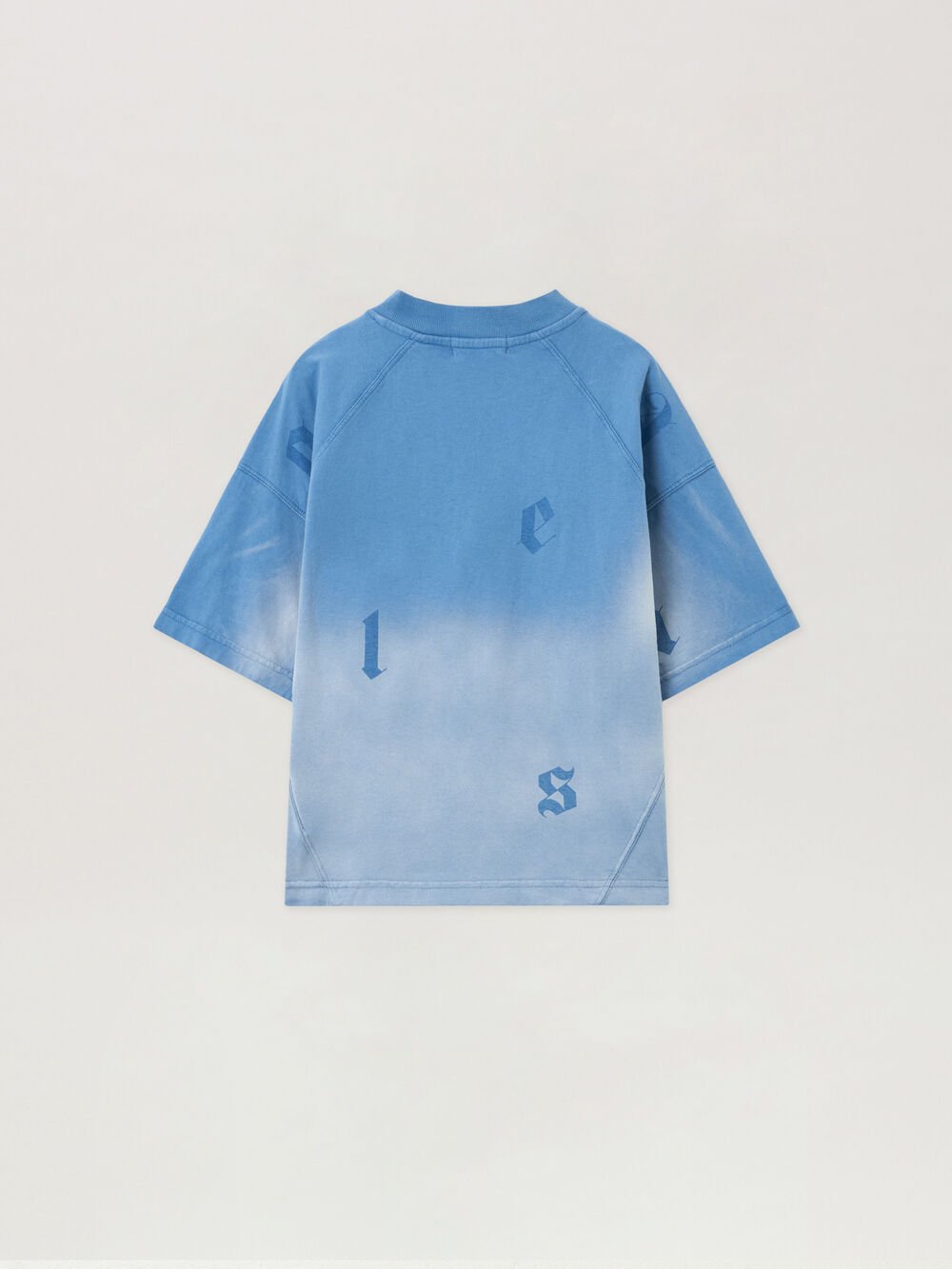 Washed Gradient Letters T-Shirt in LIGHT BLUE - LIGHT BLUE
